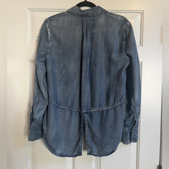 Cloth & Stone long sleeve denim top - Size S - Picture 3 of 6